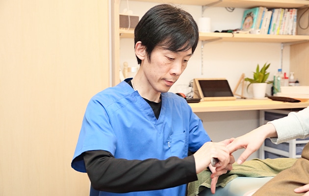 まるいま鍼灸治療院 | 施術の様子